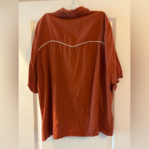 Urban Outfitters Men’s (or unisex)  Terracotta UO Easy Western Button-Down Shirt - Picture 6 of 6